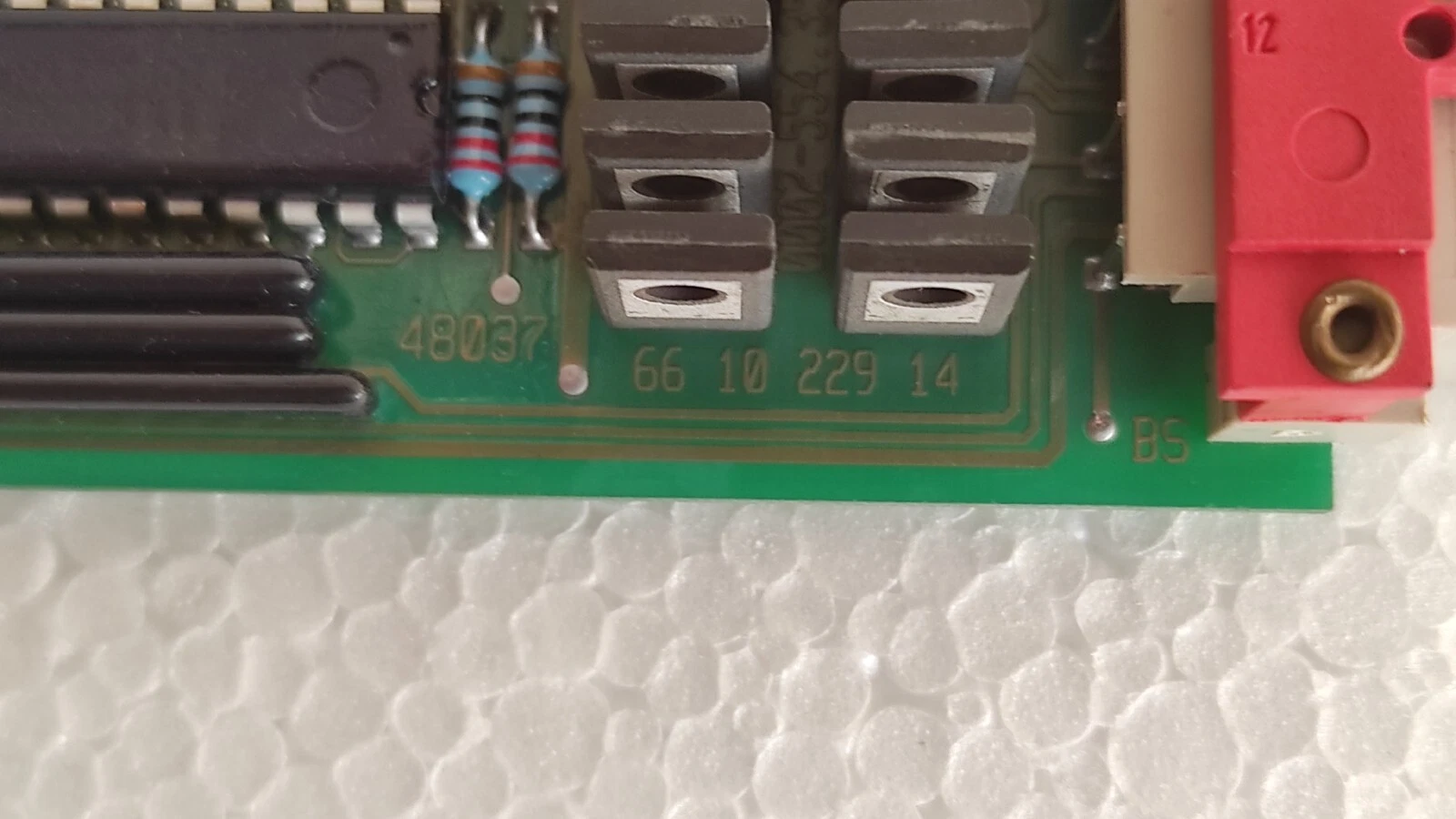 admin/uploads/uploads/Liebherr  P Luffing Gear Deck Crane PCB 929825514 P_2.webp